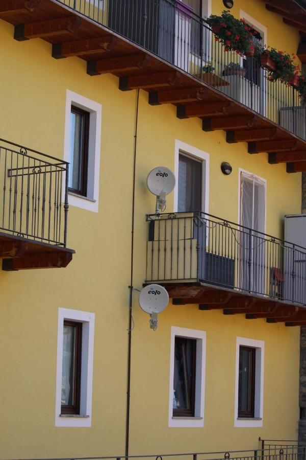 Eleonora'S Home Aosta Kültér fotó